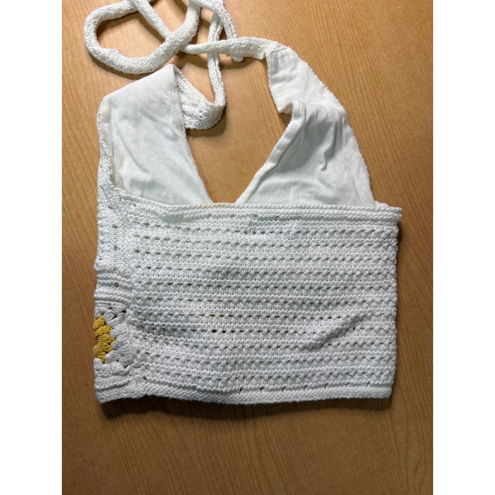 Hollister White Crochet Halter Top Sunflower Boho Knit Festival Shirt Small - Picture 2 of 3